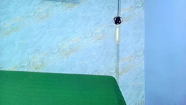 Mia candy 0 online show from September 25, 12:04 pm