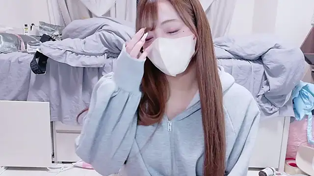Snapshot of _chanMOMO_ chatting on September 30, 4:12 pm chanMOMO online show from September 30, 4:12 pm