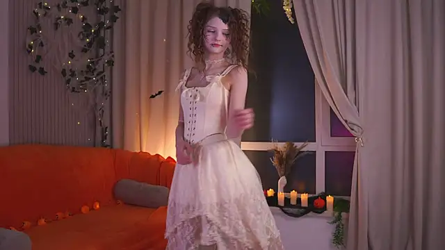 CindyGarrison online show from October 31, 1:40 am