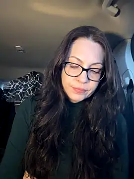 BeautifulMesss online show from December 14, 4:35 pm