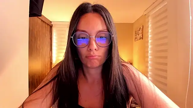 Snapshot of anabel_025 chatting on September 18, 5:44 pm anabel 025 online show from September 18, 5:44 pm