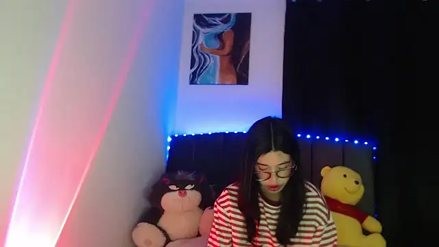 ily bea online show from April 7, 12:12 am