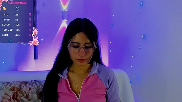 NayeCloud online show from February 26, 1:15 am