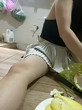 LiLi-Kirix99 online show from July 27, 5:48 am