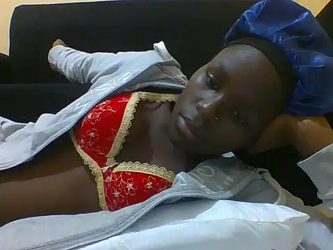 ebonyvalleria1 online show from October 28, 6:46 pm