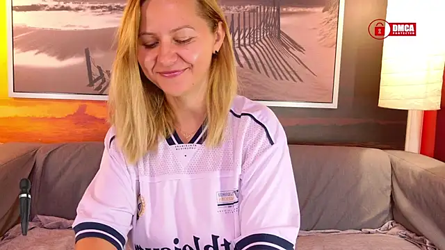 BigBoobsARRI online show from September 22, 9:19 am