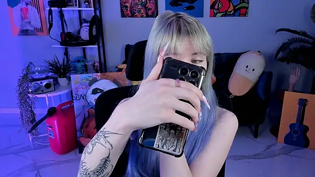 LexiWenford online show from November 6, 3:12 am