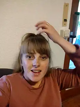 CoddessCrystal online show from September 28, 1:38 pm