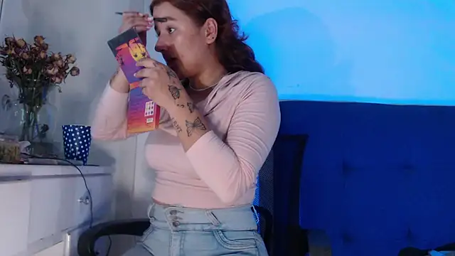 luna palmerau online show from November 22, 10:23 pm