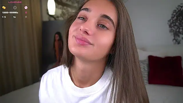 PiquingOgalala online show from September 30, 1:33 am