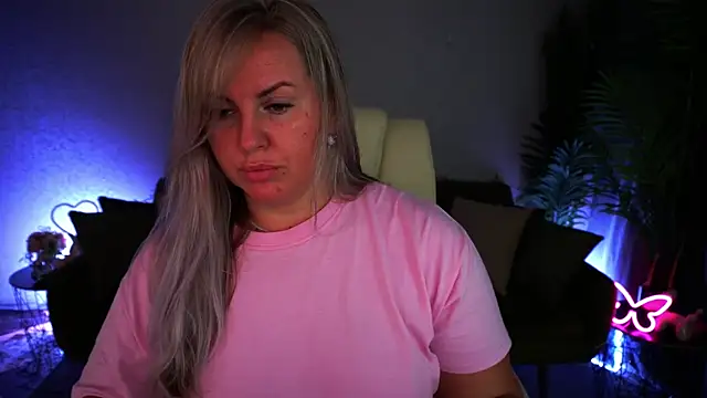 KiraCandyS online show from June 26, 7:37 pm