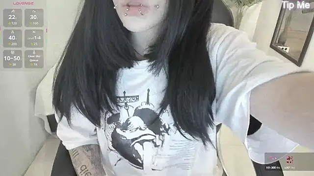 Snapshot of celestica_rose chatting on October 6, 9:30 pm celestica rose online show from October 6, 9:30 pm