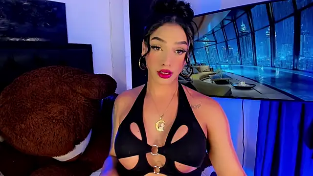 Maryonthemoon online show from October 15, 5:32 am