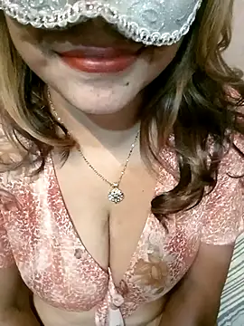 Snapshot of Shaali_Ang chatting on November 2, 4:38 am Shaali Ang online show from November 2, 4:38 am