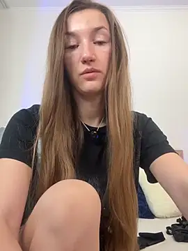 KateRedgar online show from February 28, 2:05 pm