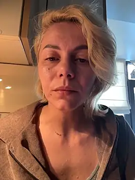 tanyagrey online show from March 13, 6:58 am