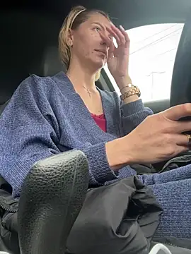 tanyagrey online show from December 4, 6:15 am