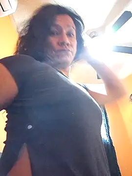 miicheele32 online show from September 29, 6:24 pm