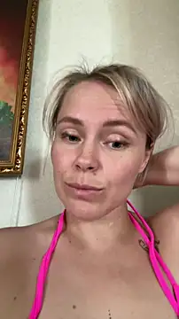 Charming Daphny online show from July 4, 9:38 am
