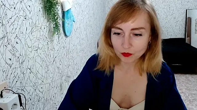 Snapshot of Athena_Richards chatting on October 10, 6:57 pm Athena Richards online show from October 10, 6:57 pm