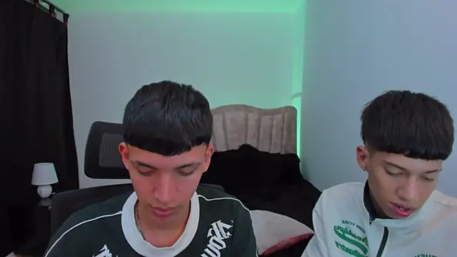 Juan Nd Steven online show from September 13, 5:04 am