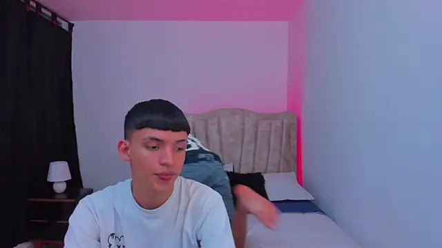 Juan Nd Steven online show from October 11, 4:50 am