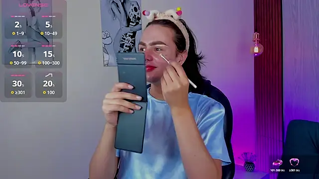 miah connor online show from November 29, 7:40 pm