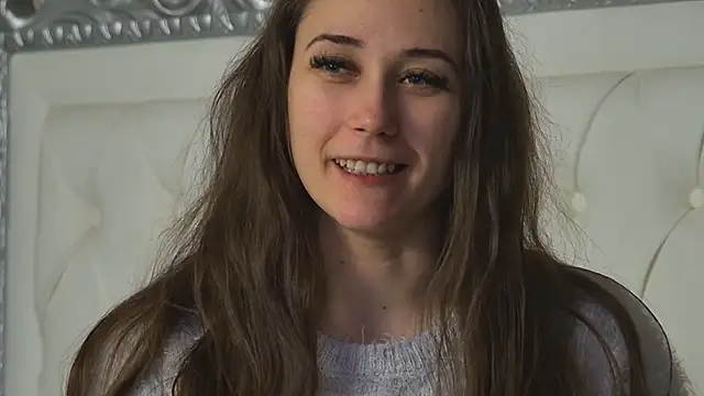 AliceMunro online show from March 21, 9:42 pm