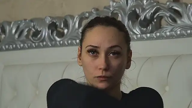 AliceMunro online show from April 2, 8:50 pm