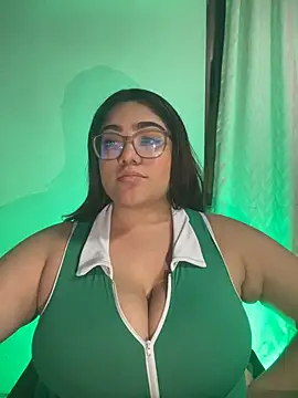 KathyGonzalez online show from November 17, 11:05 pm