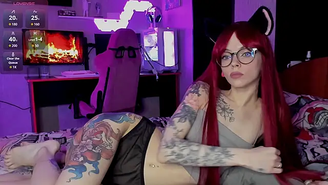 Snapshot of The_love_project chatting on October 2, 11:54 pm The love project online show from October 2, 11:54 pm