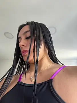 LauraCadwell online show from October 28, 12:22 pm