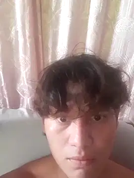 Snapshot of pedrodavid_ chatting on September 21, 9:35 pm pedrodavid  online show from September 21, 9:35 pm