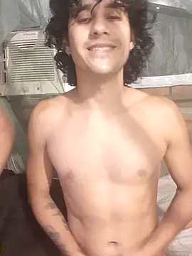 pedrodavid  online show from May 14, 1:44 am