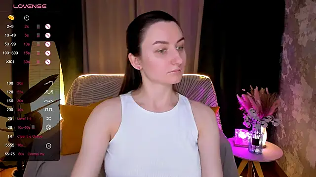 annacooleman online show from February 21, 7:09 am