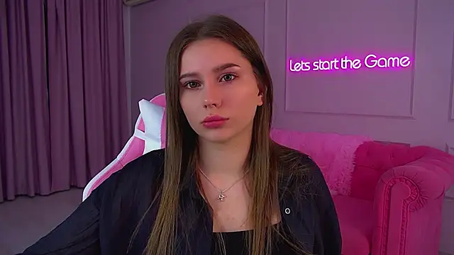 Snapshot of DianaVert chatting on September 14, 6:39 pm DianaVert online show from September 14, 6:39 pm
