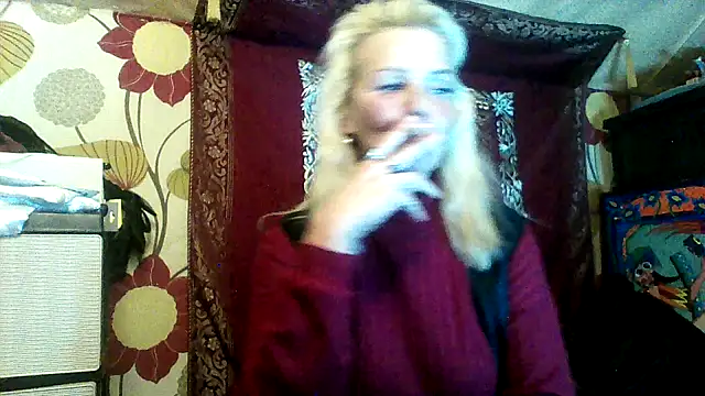 CassandraSandra44 online show from February 12, 4:30 pm