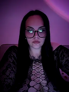 Jujuicy 97 online show from June 12, 8:39 pm