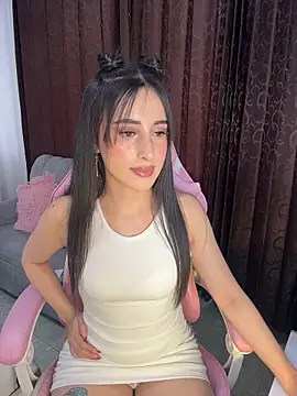 itsmadely online show from February 27, 10:20 pm