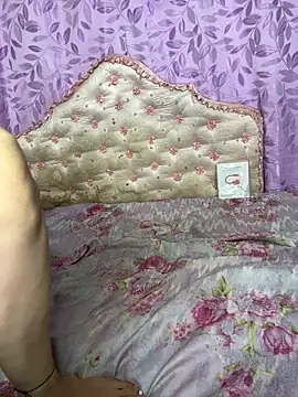 hellendollxxx online show from July 11, 9:42 am