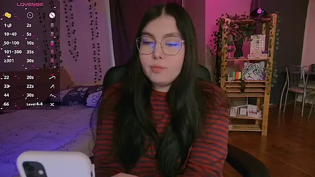 Arizonaa Muse online show from January 6, 8:40 am