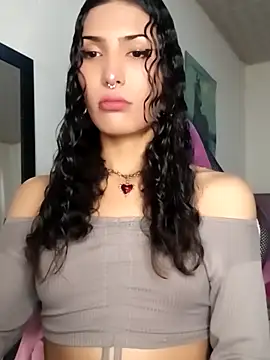 Jessica princes online show from March 14, 5:25 pm