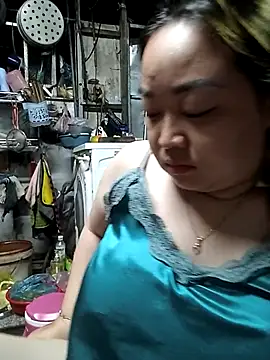 VyOanh2K online show from September 28, 3:28 pm