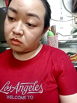 VyOanh2K online show from October 11, 8:30 am