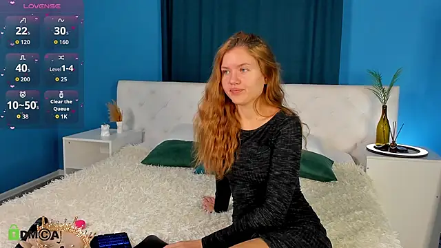 Eva  Lewis online show from November 1, 1:10 am