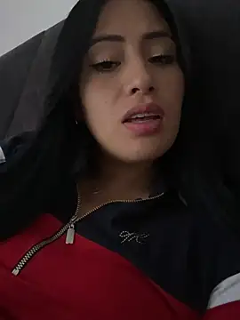 Sara luna  online show from June 28, 10:05 pm