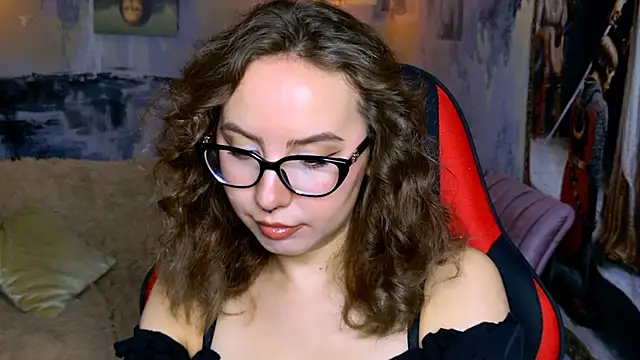 JasmineMilko online show from June 9, 5:18 am