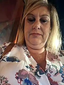 VenusAlpha online show from September 20, 8:18 pm