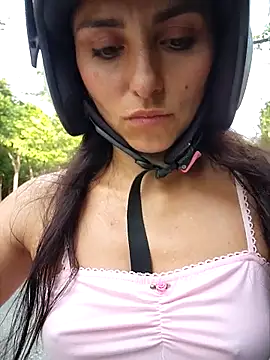 Izabella Bella online show from January 18, 8:43 am