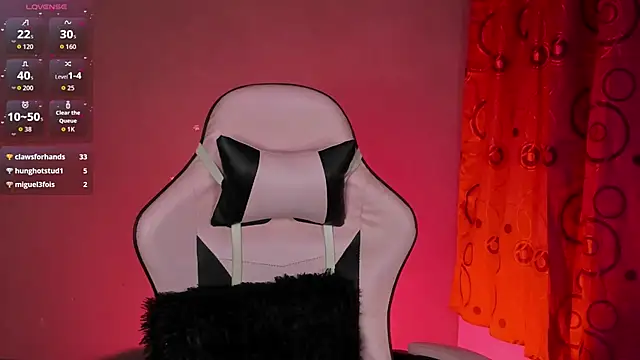 Renata wilsom online show from February 3, 6:40 am